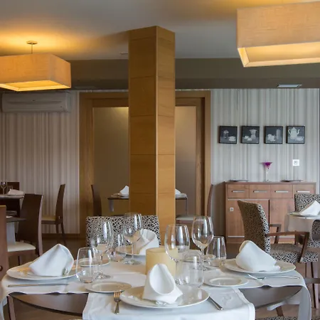 Norat Marina & 4* Superior Отель 4*