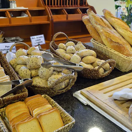 Norat Marina & 4* Superior מלון 4*