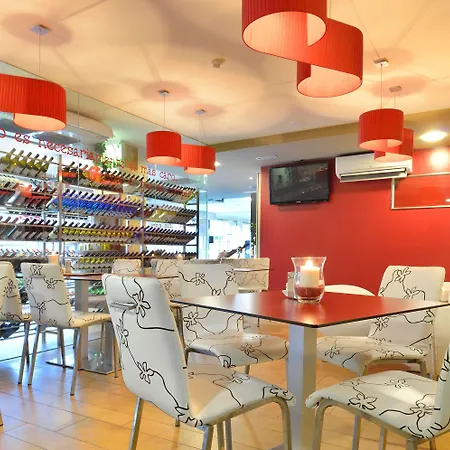 罗拉特码头&spa四星高级酒店