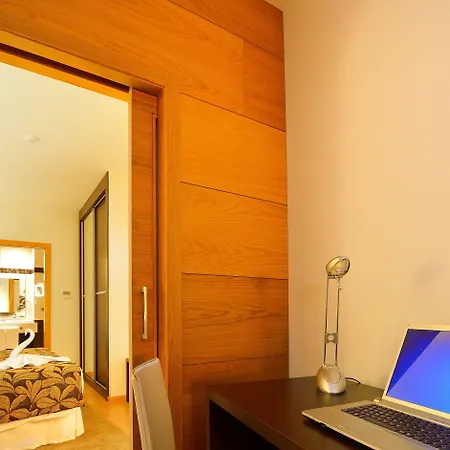 Norat Marina & 4* Superior Hotel O Grove