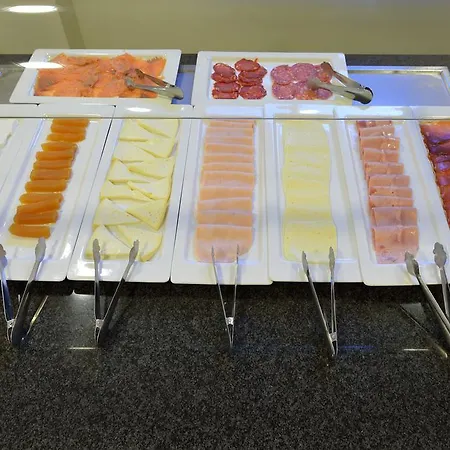 Norat Marina & 4* Superior Отель