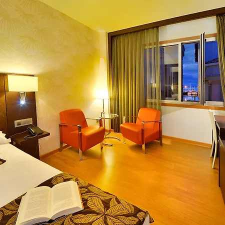 Norat Marina & 4* Superior מלון 4*