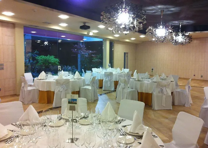 Norat Marina & 4* Superior Hotel O Grove