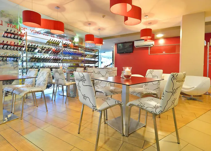 Norat Marina & 4* Superior מלון