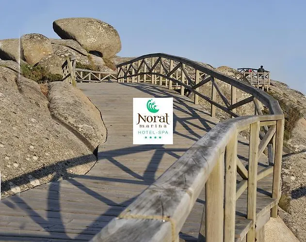 Norat Marina & 4* Superior מלון