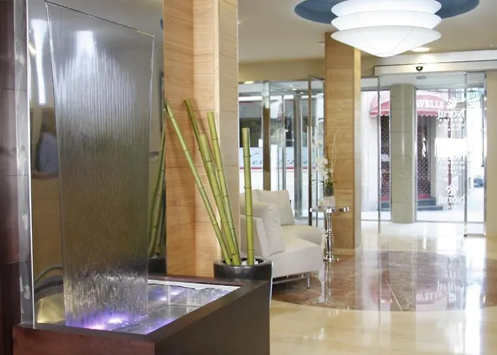 罗拉特码头&spa四星高级酒店 格罗韦